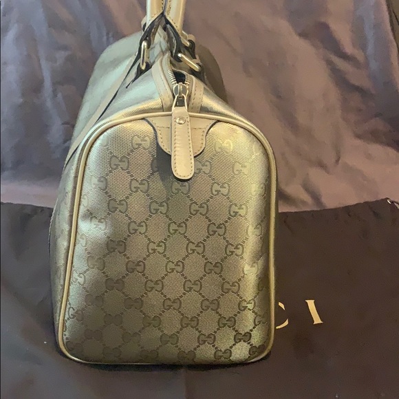 Gucci gorgeous shiny gold purse - Picture 6 of 14